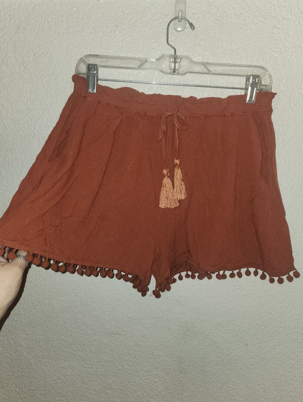 EUC Gigio "Tassel Tie🎀 Pom Pom Trim Shorts w/Pockets🤗" in "Red❤️Clay🧡" Medium - Picture 5 of 8